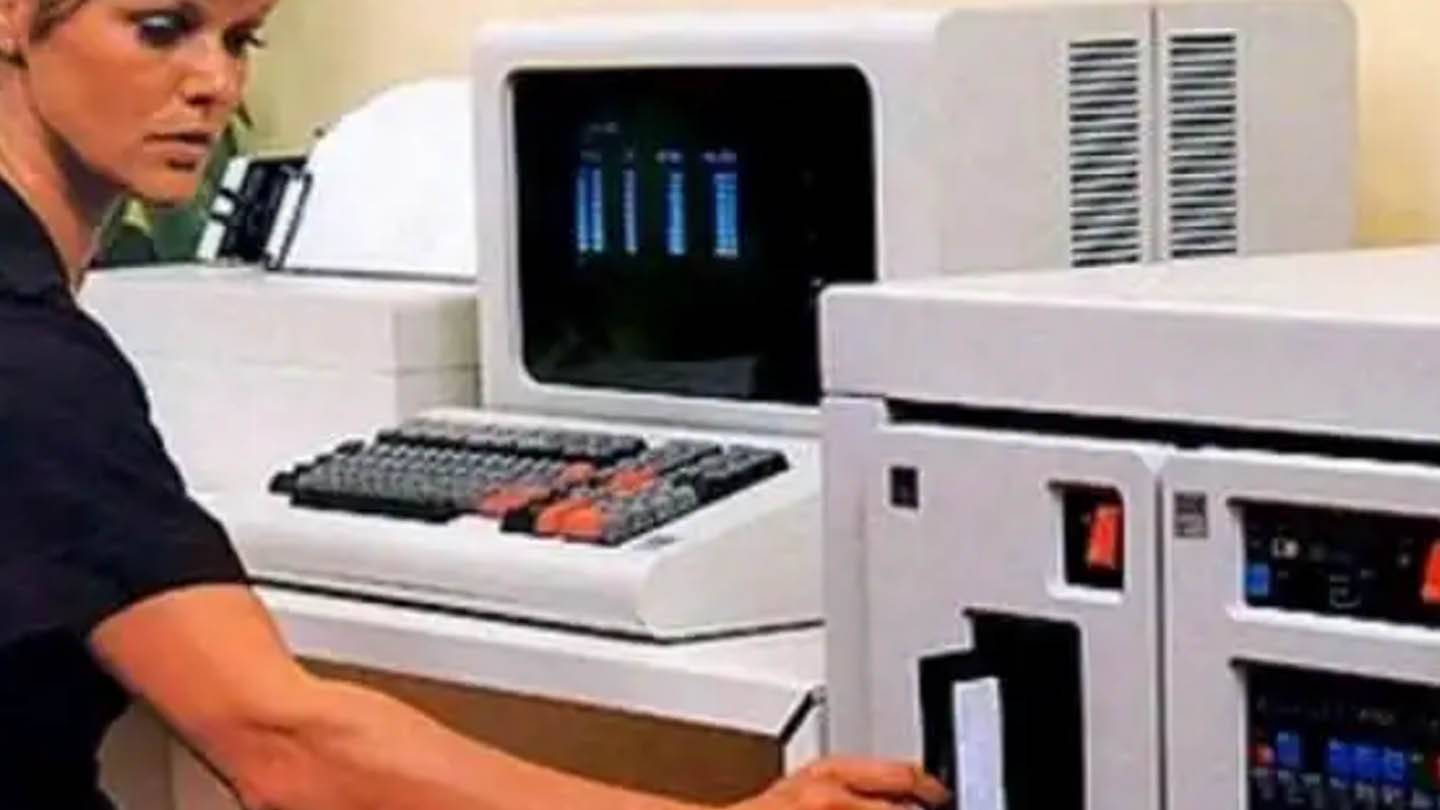 Устаревшие системы управление ядерными арсеналами